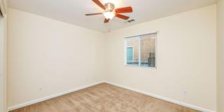 Clean and neat 4 bedroom, 2 bathroom single story in the Fancher Creek area 93727 Gallery 17