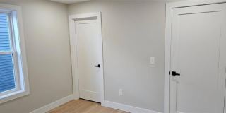 137 Stanwood Street Gallery 13