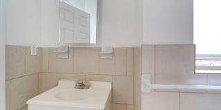 147 Huntington Terrace Gallery 11