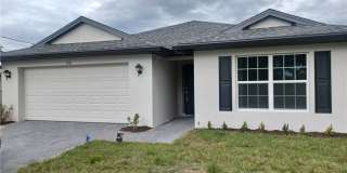 3921 NE 15th Place Gallery 1