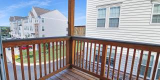24620 BYRNE MEADOW Square Gallery 29