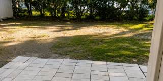 Recently renovated home in great neighborhood close to schools, parks, and shopping Gallery 16