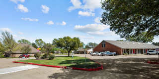 Parkwood Square Estates Gallery 45