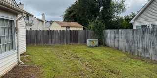 LANDSTOWN MEADOWS_Three Bedroom Ranch Gallery 20