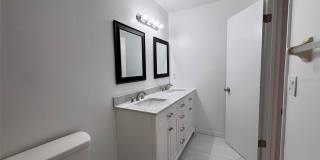 1724 FOXHALL Circle Gallery 11