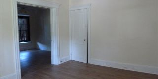120 W Sixth Street, lower 120 W Sixth Street, lower Gallery 16