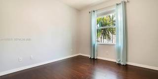 4631 Mediterranean Cir Gallery 19