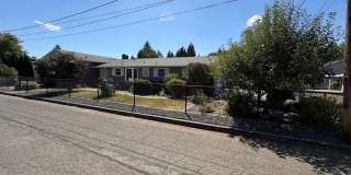 3 Bedroom on Large corner lot! 3 Bedroom on Large corner lot! Gallery 33