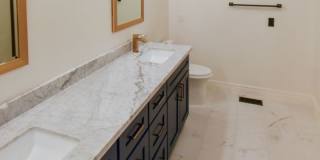 Beautiful 4 Bed / 3 Bath Bollinger Hills Home with Gorgeous Remodeled Kitchen! Gallery 12