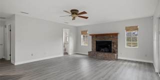 19804 HIAWATHA ROAD Gallery 20