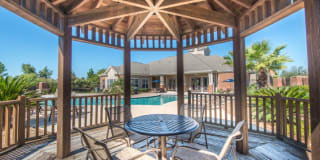 Odyssey Lake Apartments Gallery 11