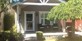 Charming 3 Bedroom Home - Available Now! Seatac area Gallery 1