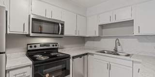 Cedarwood Apartments Gallery 17