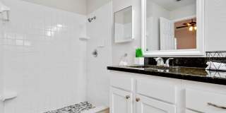 4107 11th Avenue East Gallery 12