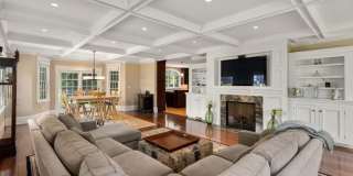 Entire house!!!! Luxury!!! Available September Gallery 12