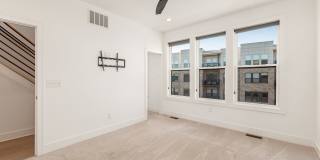 766 N 6th St Gallery 21