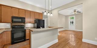 3319 S 18th Street Gallery 20