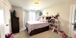 Beautiful Home! Convenient to Camp Lejeune! Gallery 26