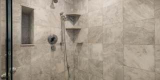 1737 CHESTNUT Street Gallery 26