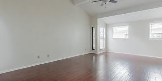 3216 OAK Street Gallery 4