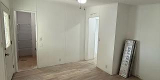 702 Lark Dr Gallery 5