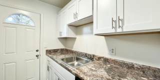 Collinwood South Apartments Gallery 13