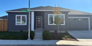 Beautiful Home in Cedar Landing Community- 3 Beds 2 Bath W/ Garage Gallery 1
