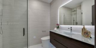 17203 SW 78th Place 17203, Palmetto Bay, FL 33157 17203 SW 78th Place 17203, Palmetto Bay, FL 33157 Gallery 19