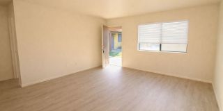 Recently Renovated, Single-Level 2-Bedroom Apartment with Small Fenced Yard. Recently Renovated, Single-Level 2-Bedroom Apartment with Small Fenced Yard. Gallery 2