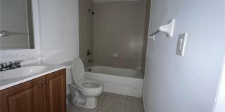 7290 NW 114th Ave Gallery 21