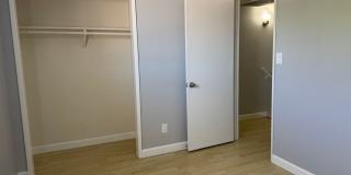 MOVE IN SPECIAL FIRST MONTH $1 2BD/1.5BA Two-Story Condo – Bullhead City | $1,150/Month Gallery 9