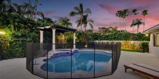 12401 SW 77th St Gallery 9