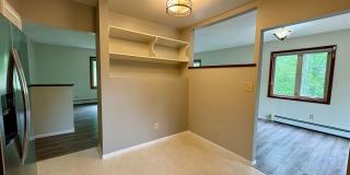 Dog friendly, 3 bedroom home in the hills Gallery 11