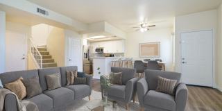 Summit At Warner Center Gallery 22