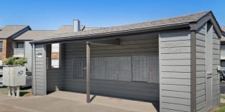 Crossroads at Arlington Apartments Gallery 21