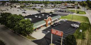 2902 W White River Boulevard 2902 W White River Boulevard Gallery 4