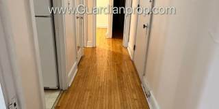 1 Bedroom Lakes Uptown Corner Unit Apartment, Blocks from Both Lakes, Hardwood Floors, One Month Free Gallery 21