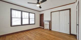 1507 Northwest 28th Street - A Gallery 2