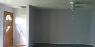 5237 Bushnell Street Gallery 10