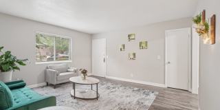 The Life at Arbor Creek Apartments Gallery 3
