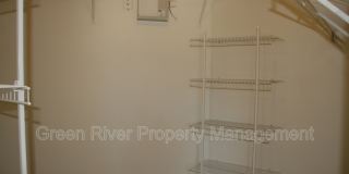 6106 Pine Avenue Gallery 17