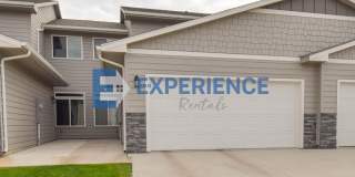 3 Bed 2.5 Bath Townhome West Sioux Falls! Gallery 1
