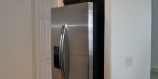 2 Bedroom, 2 Bathroom Condo Gallery 8