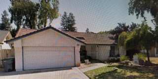 5095 West Kadota Avenue Gallery 1