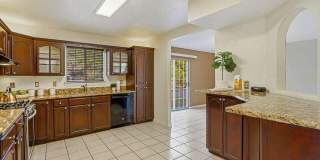 650 VERA Court Gallery 7