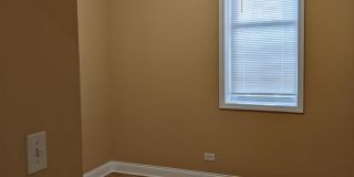 712 S Aberdeen Street Gallery 16