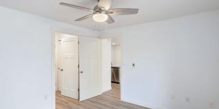 Glen Ridge Gallery 33