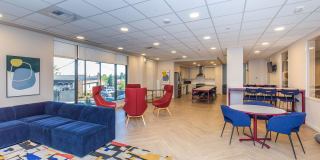 Polaris at SeaTac Gallery 25