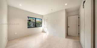 2625 SW 32nd Ct Gallery 19