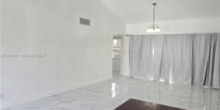 7085 W Sunrise Blvd Gallery 17